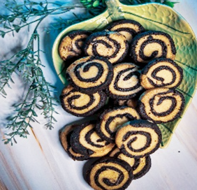 Chocolate-Vanilla Spiral Cookies