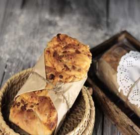 Poland Based Cheesy Garlic Babka Bread