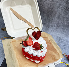 Bento Naked Heart Shape cake ( Red velvet )